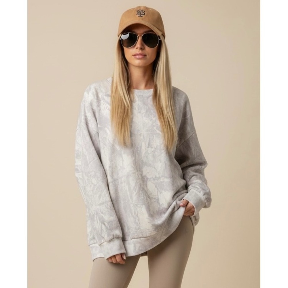 Grey Leaf Camo Oversized Sweatshirt Size Large Women's Athleisure Pullover‎ Top